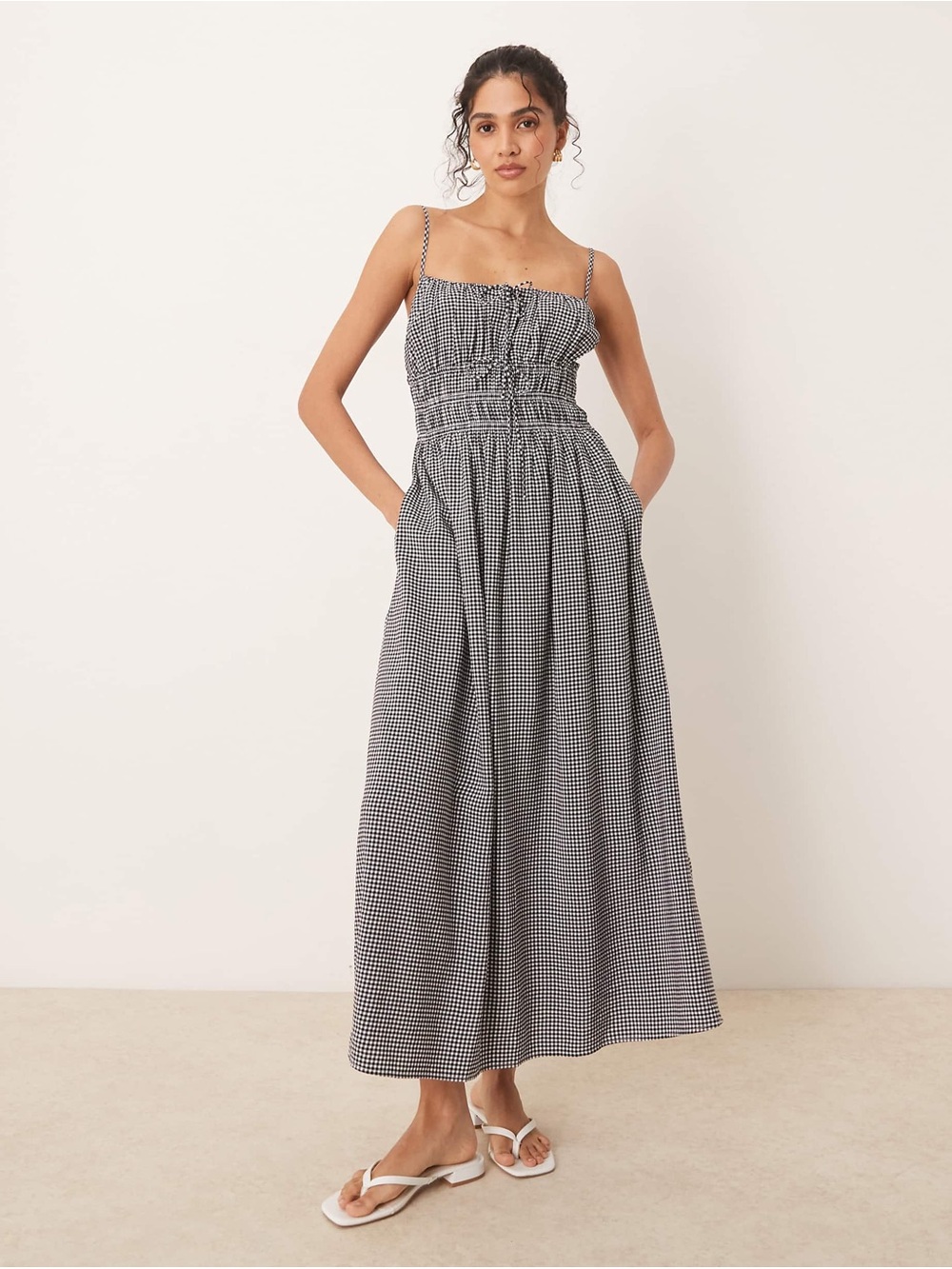 EUCAbercrombie & Fitch Black and White Gingham Maxi Dress